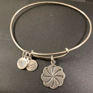 Daisy Charm Bangle | UNICEF | ALEX AND ANI Eternity Symbol Charm Bracelet